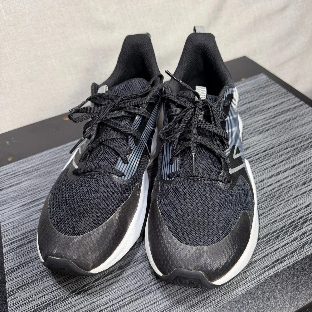 New Balance Rave Run V2 Shoes - Womens 6.5 - Black DynaSoft Running